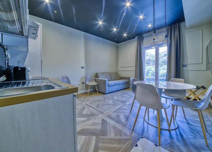 Signorile - Modern House Μπάρι